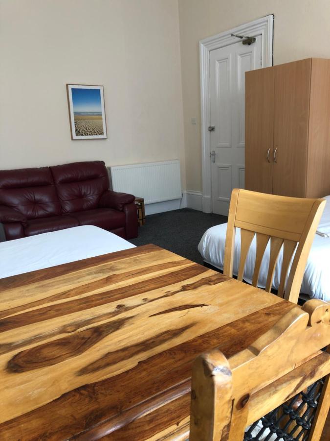 Renfrew Rooms At City Centre Glasgow Buitenkant foto